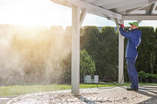 Best Rust Removal  in Garden City, NY